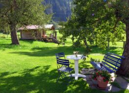 002 - mini wohnig mit gartelaube